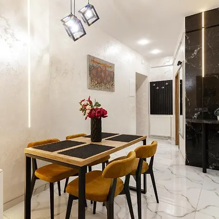 Appartement Alfa Svobody 39