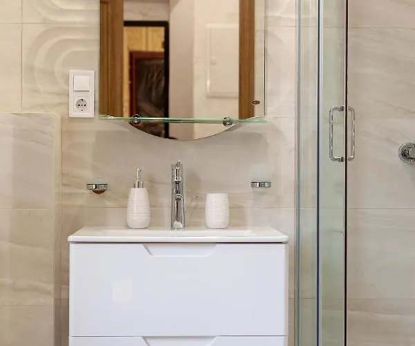 Apartamento Alfa Svobody 39 *